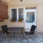 Be-la 2 Vendeghaz Penzion 3*