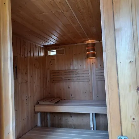 Be-la 2 Vendeghaz Gasthof