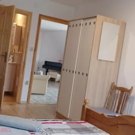 Bé-la 2 3* Szomolya